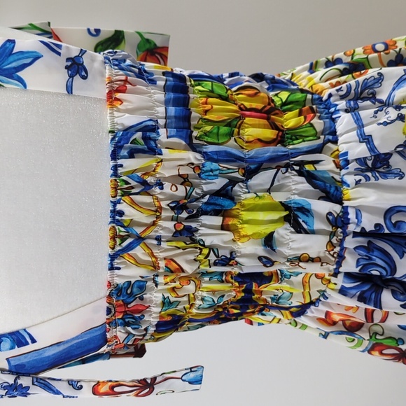 Flowy Floral Lemon Tank Top - Picture 7 of 12